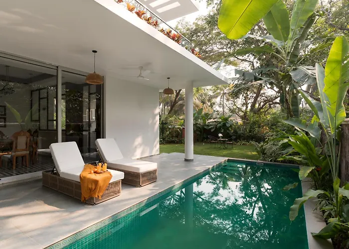La Masseria, 3 Bhk Premium Villas With Private Pool Close To Morjim Beach, Garden, Terrace, Security, Kitchen & Wifi In A Peaceful Location Siolim
